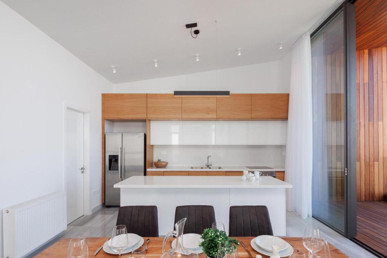 Lemba 16 Luxury 4 Bedroom Pafos