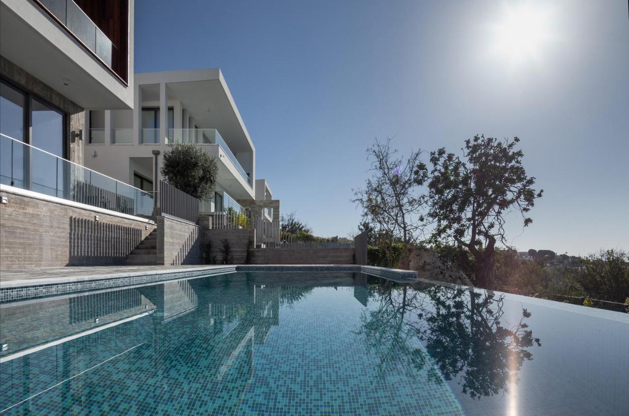 Lemba 16 Luxury 4 Bedroom Willa